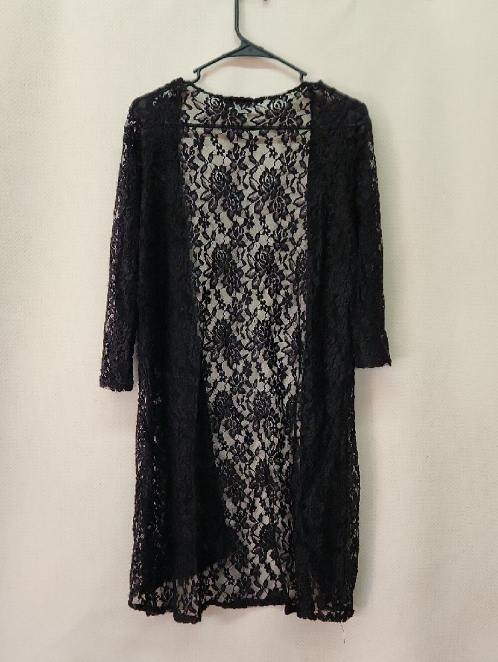 Lace Open-Front Cardigan - Black - Picture 4 of 4